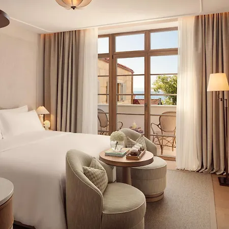 The Bristol - New In 2027 Hotel Bol