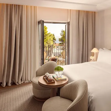 Hotel The Bristol - New In 2027