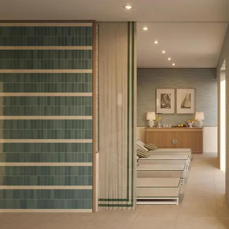 The Bristol Hotel 4*